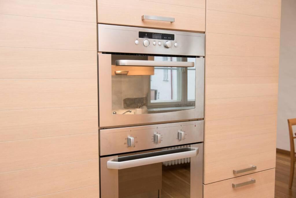 Tallinn City Apartments - Luxury 3 Bedroom, Sauna, Views Exteriör bild