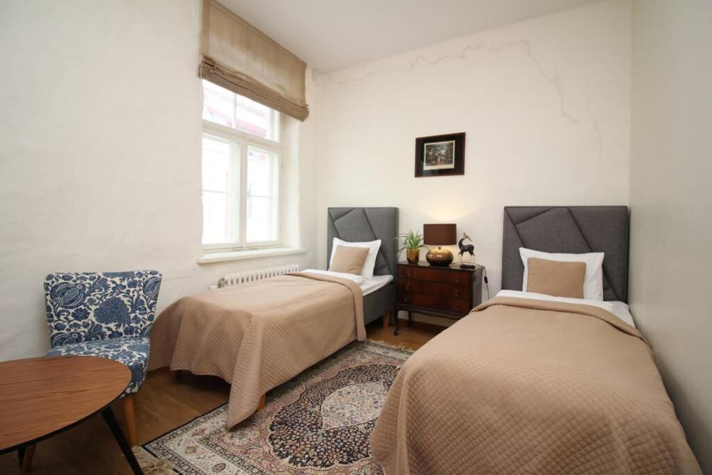 Tallinn City Apartments - Luxury 3 Bedroom, Sauna, Views Exteriör bild