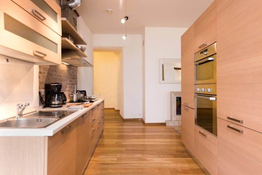 Tallinn City Apartments - Luxury 3 Bedroom, Sauna, Views Exteriör bild